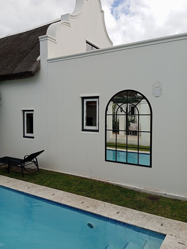 Classic Arch Outdoor